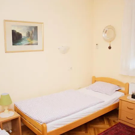 Apartment Orient *